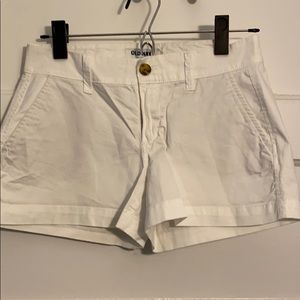 White Old Navy 2” Shorts